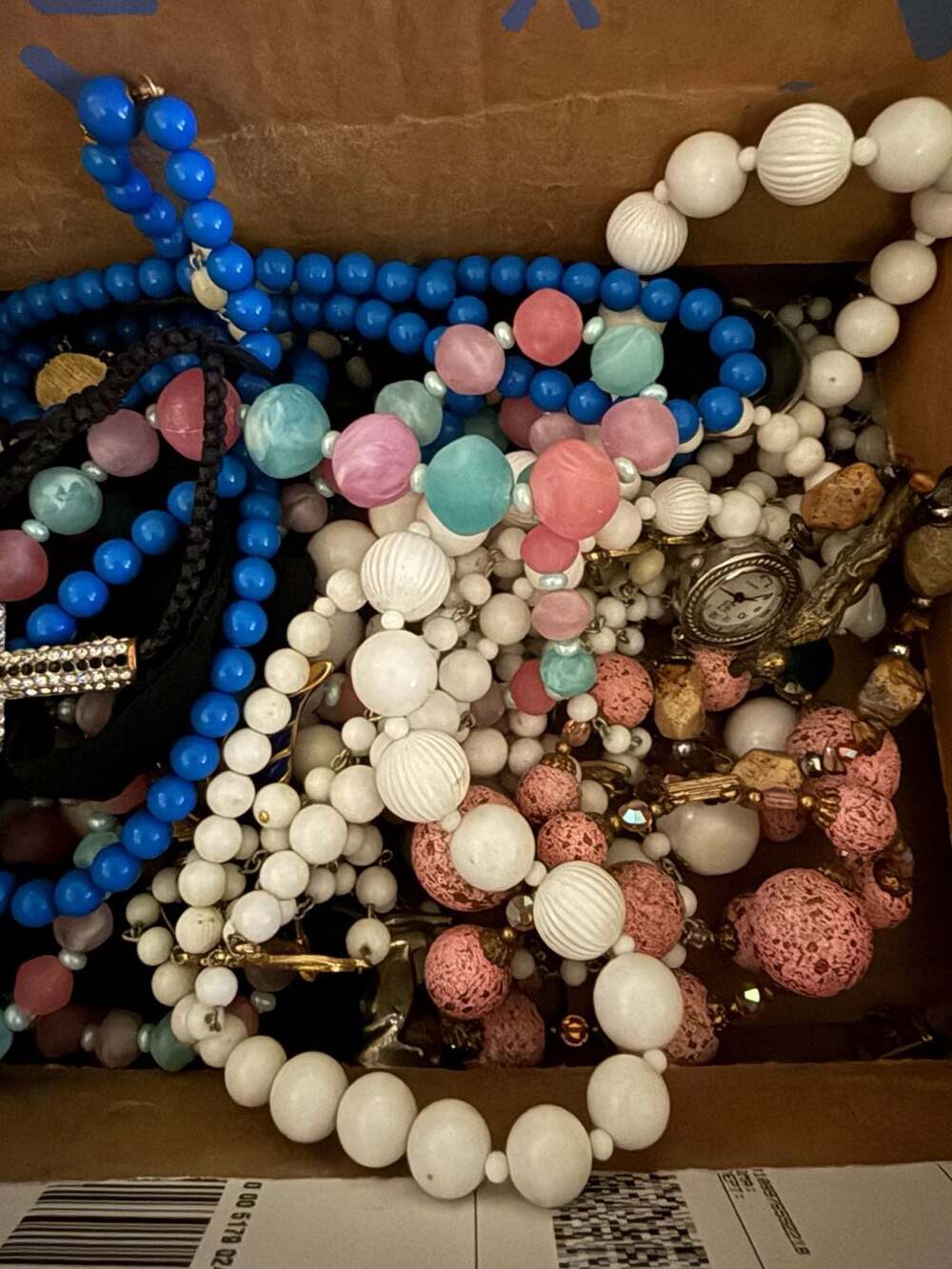 Vintage Assorted Costume Jewelry Necklace Lot